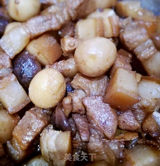 鹌鹑蛋红烧肉的做法