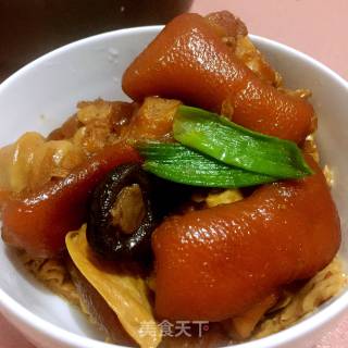 简易版红烧猪脚的做法