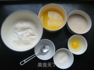 鸡蛋酥麻花的做法步骤：1