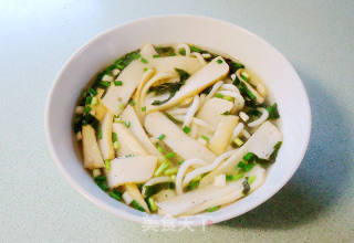 鱼饼紫苏煮乌冬的做法