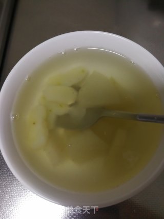冰糖雪梨马蹄水的做法