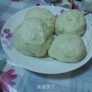 蒸酸菜包子的做法