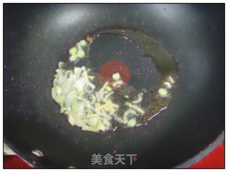 猪肉芹菜丁的做法步骤：5