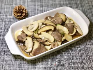 双菇炒肉的做法