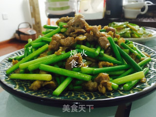 蒜苔炒肉的做法