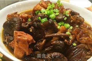 小鸡炖蘑菇的做法
