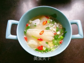 竹荪枸杞排骨汤的做法