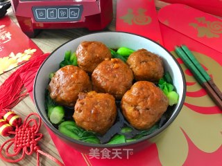 红烧狮子头的做法