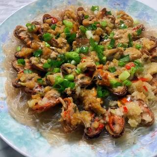 蒜蓉海虹蒸粉丝的做法