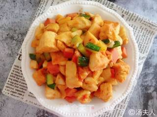 杂蔬馒头丁的做法