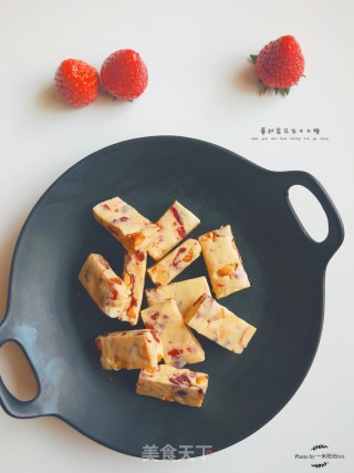 蔓越莓花生牛轧糖的做法