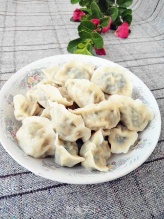 韭菜西葫芦猪肉馅水饺的做法