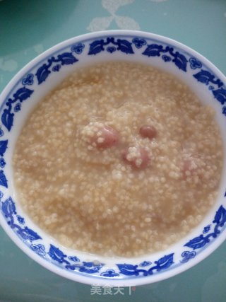 小米葡萄干粥的做法
