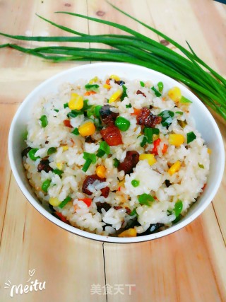 酱肉杂蔬炒饭