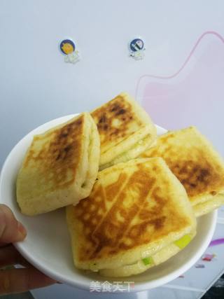 “ 妈妈的味道 ”葱花发面方饼的做法