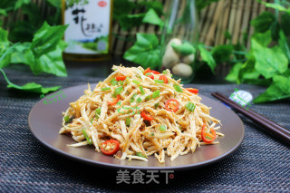 麻油手撕鸡胸肉的做法