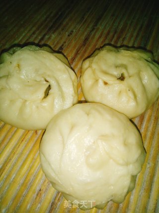 ‘妈妈的味道’包子的做法