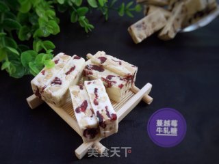 蔓越莓牛轧糖的做法