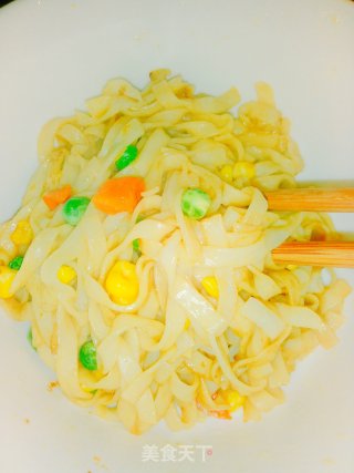 杂蔬炒面的做法