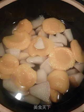 冰糖雪梨黄桃罐头的做法