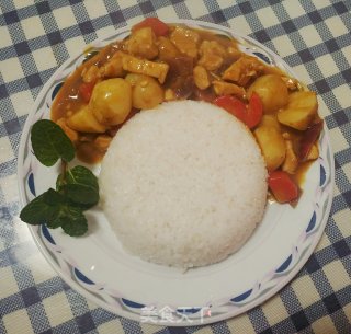 咖喱土豆鸡肉饭的做法