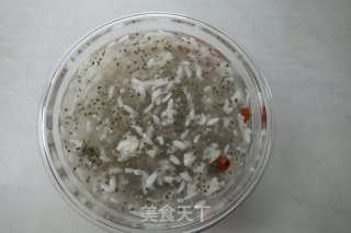 奇亚籽酒酿枸杞西米露的做法