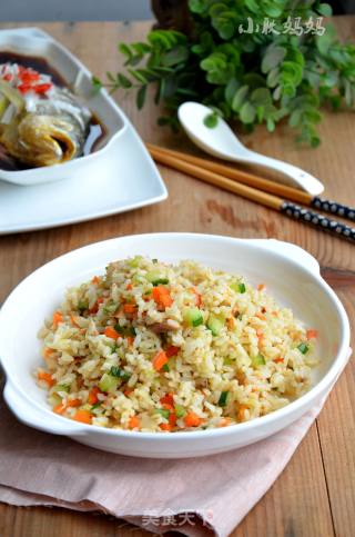 金枪鱼炒饭的做法
