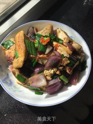青蒜香煎豆腐的做法