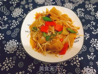 炒凉皮的做法