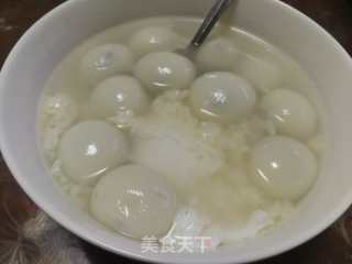 酒酿汤圆