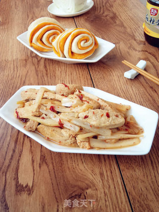 冻豆腐麻辣白菜的做法