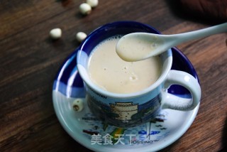 红枣莲子豆浆的做法