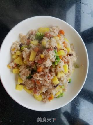 菠萝时蔬炒米“便当”的做法