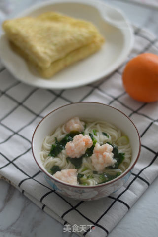 虾滑菠菜汤面的做法