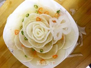 白玉萝卜拼盘的做法