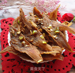 花样美食——糖醋酥小鳎目鱼的做法