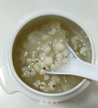 薏米银耳羹的做法