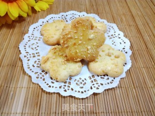 #花样美食#小花酥的做法