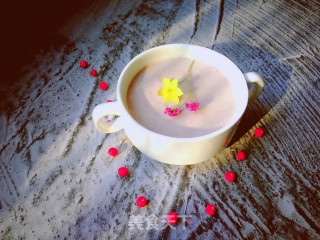 花样美食:玫瑰红豆奶昔