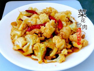 菜花炒肉的做法