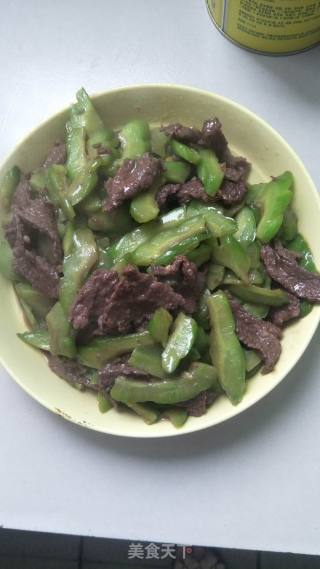 苦瓜炒牛肉的做法