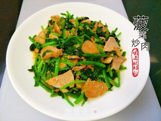 菠菜炒肉的做法