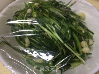 腌野葱的做法