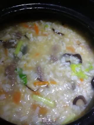 砂锅番茄海蛎牛肉粥的做法
