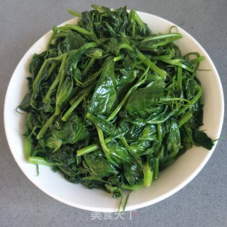清炒豌豆苗的做法