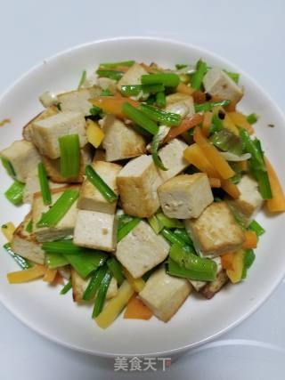 豆腐炒菠菜杆的做法