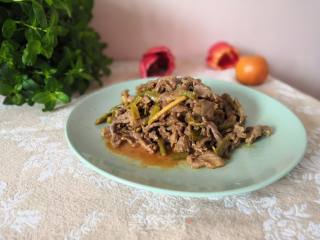 酸豆角炒牛肉的做法