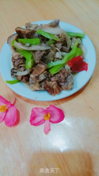 土鸡炖蘑菇的做法