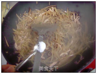 肉丝咸菜条的做法步骤：6