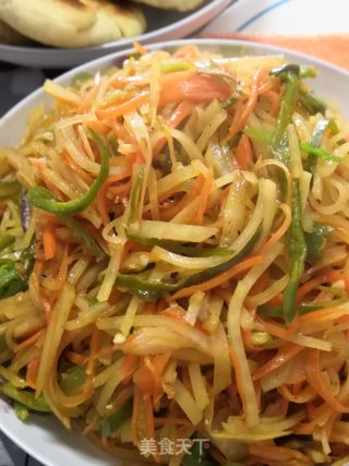 家常菜～酸辣土豆丝